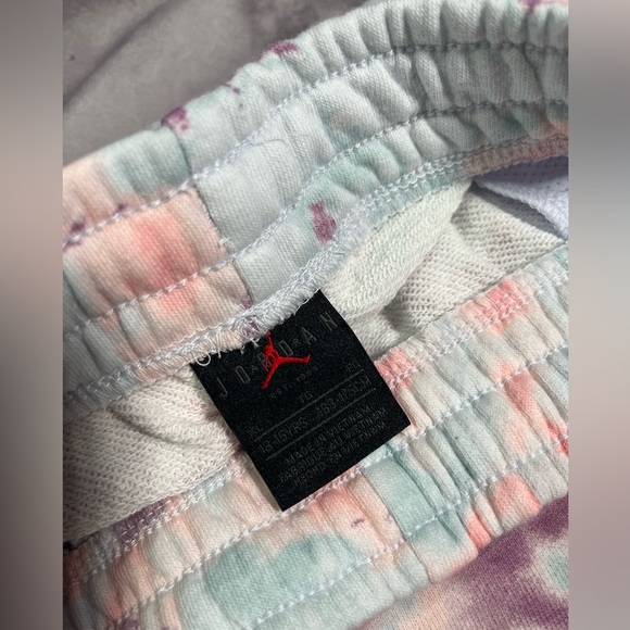 BNWT boys jordan shorts size XL - Picture 4 of 5